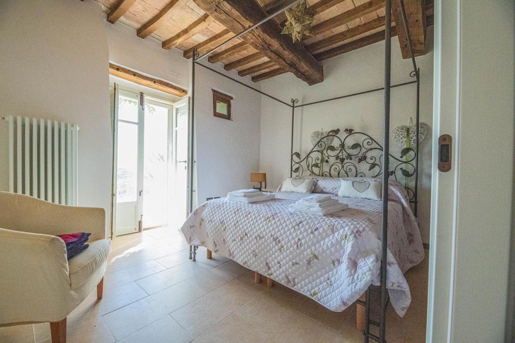 Ca' Gulino - Urbino - Villa Con Minipiscina In Borgo Antico Exterior foto